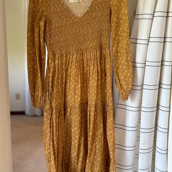 Christy Dawn Aimee Dress Color: Biscotti Cosmos Floral Size Medium​ - Picture 7 of 7